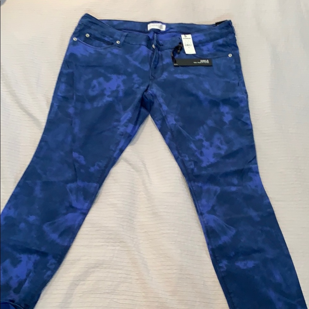NWT Express Jeans